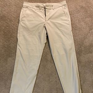 Lululemon Commission Pant Sand 33x30-great!